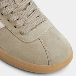 Chicsneaker